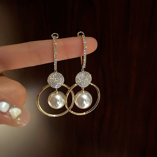 BOUCLES D’OREILLES PERLES DE CULTURE ET ZIRCON