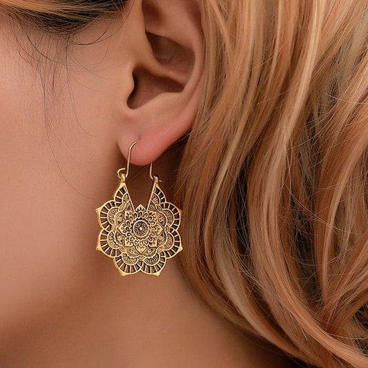 BOUCLES D’OREILLES LOTUS MANDALA RAYONNANTES