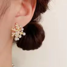 CELESTIAL BLOOM PEARL EARRINGS