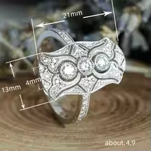 MAJESTIC SPARK ZIRCONIA RING