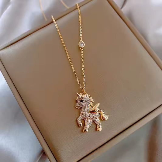 GOLDEN WONDER UNICORN PENDANT