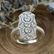 MAJESTIC SPARK ZIRCONIA RING