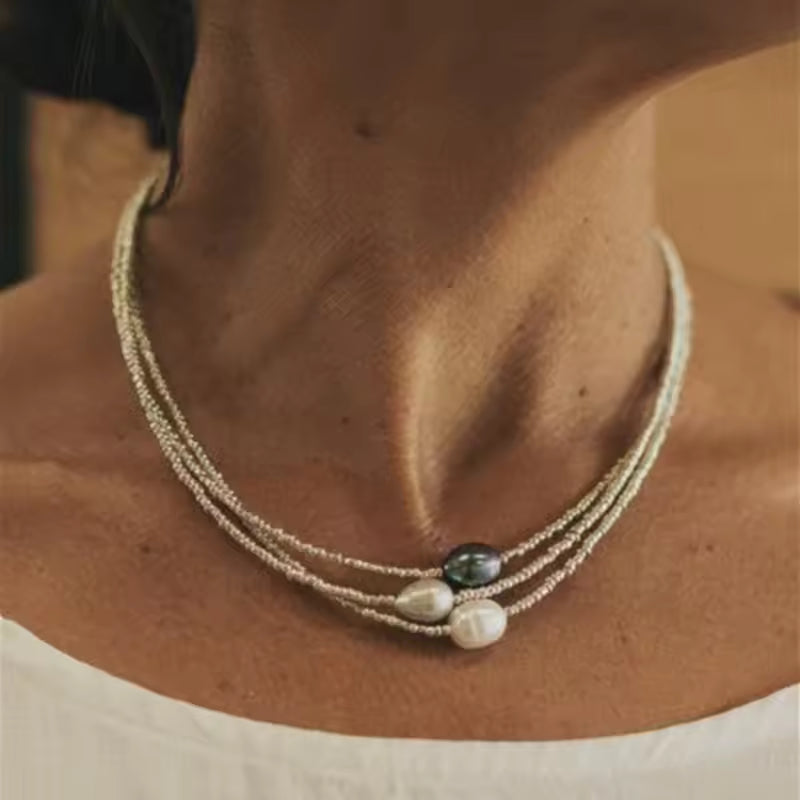 COLLIER ÉLÉGANT PERLES D’EAU DOUCE PURES