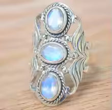 BAGUE PIERRE DE LUNE TRIPLE COURONNE
