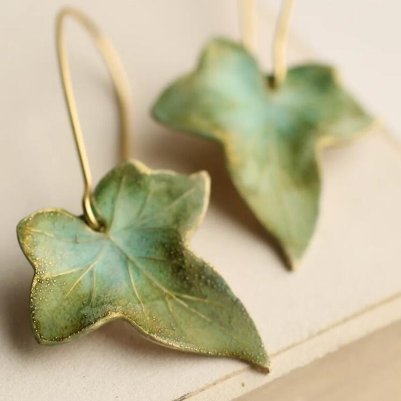 BOUCLES D’OREILLES VINTAGE FEUILLE CRISTAL