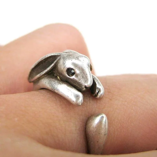 SILVER SNUGGLE HARE RING