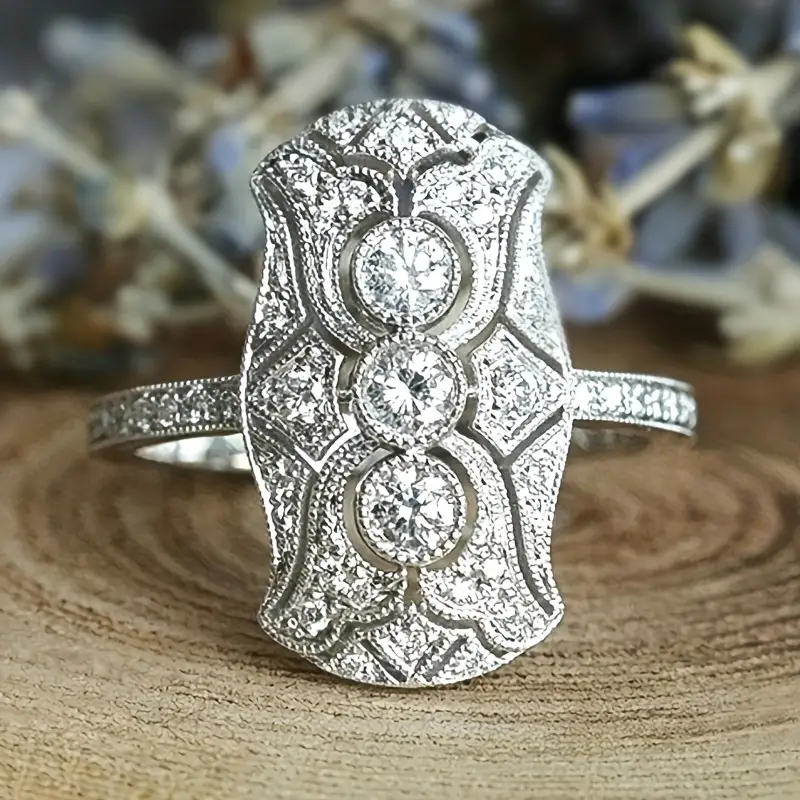 MAJESTIC SPARK ZIRCONIA RING