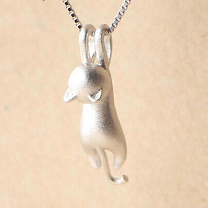 PENDENTIF ARGENT CHAT ACCROCHÉ